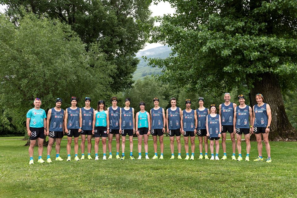 team asics trail